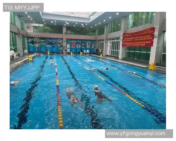 游泳锻炼对身体健康的全面益处及科学训练方法解析