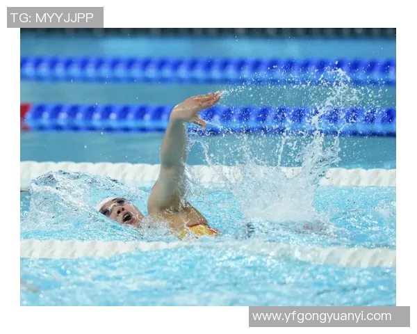 游泳运动员的成长之路：从初心到世界之巅的奋斗与拼搏